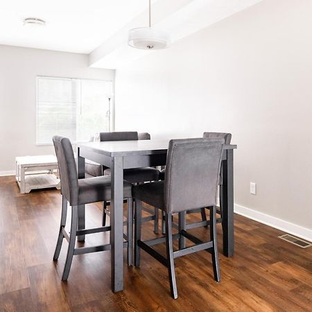 Luxury Downtown Townhome Unit 5 Cleveland Esterno foto