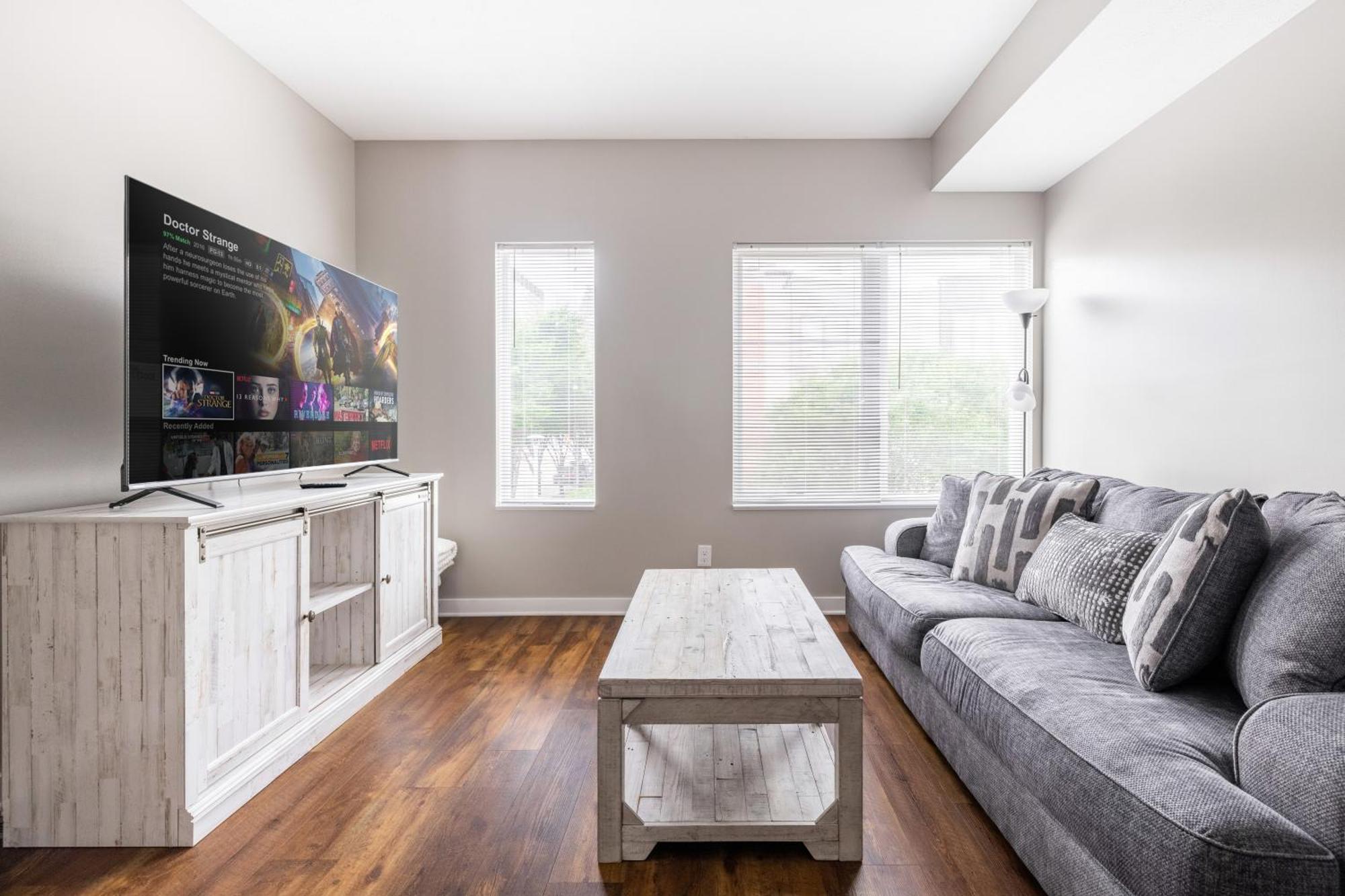 Luxury Downtown Townhome Unit 5 Cleveland Esterno foto